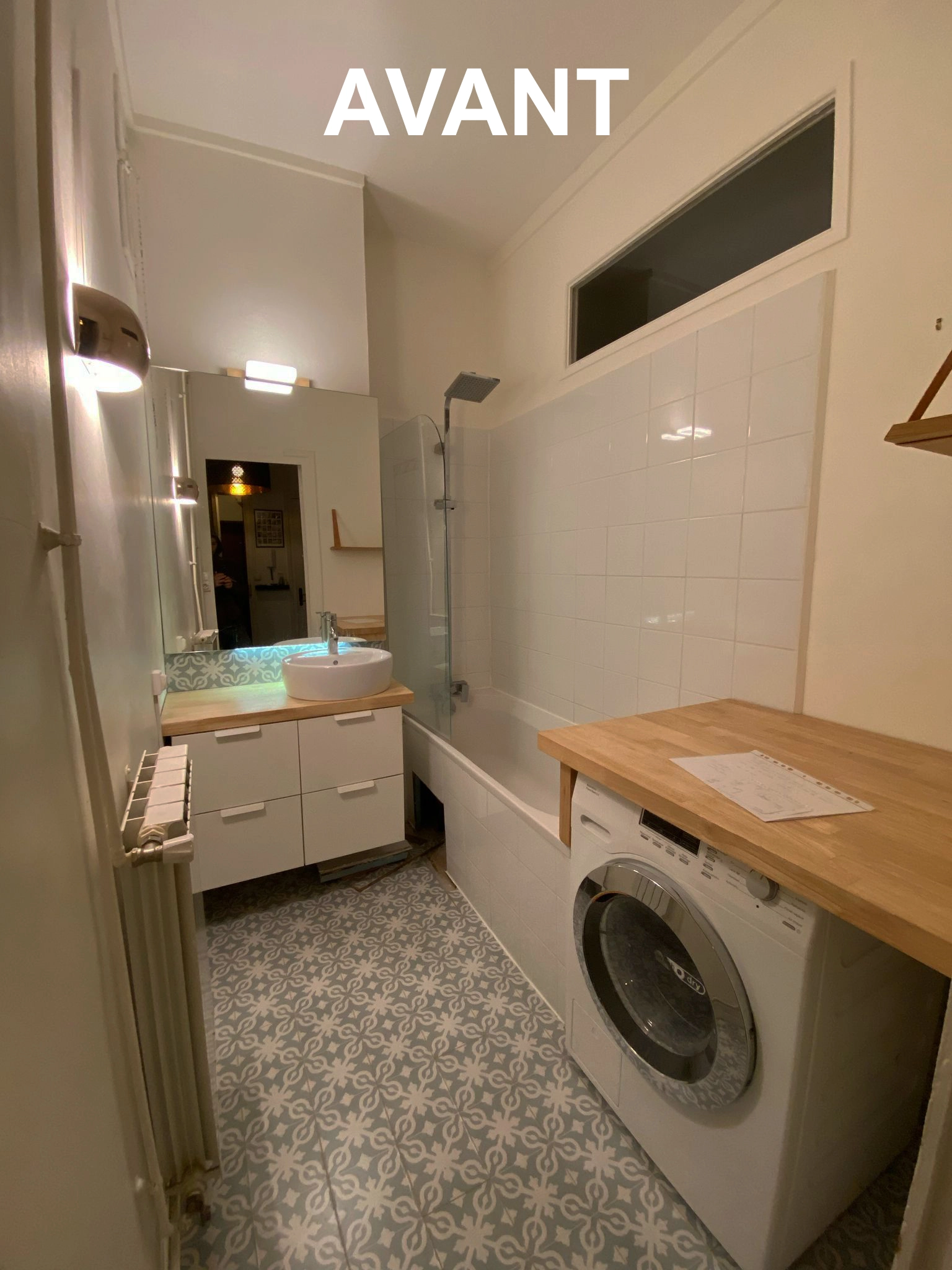 Salle de bain avant rénovation par RHÔN'EAU